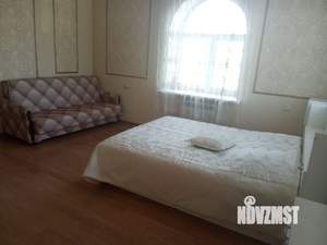 Дом 400м², 3-этажный, посуточно,