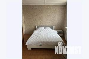 Дом 300м², 2-этажный, посуточно,