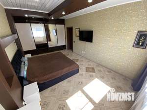 Коттедж 232м², 2-этажный, участок 10 сот.