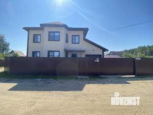 Коттедж 232м², 2-этажный, участок 10 сот.