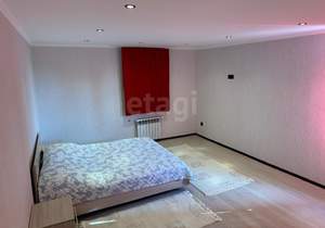 Дом 92м², 2-этажный, участок 8 сот.