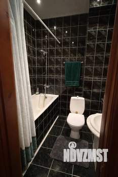 Дом 309м², 3-этажный, участок 13 сот.