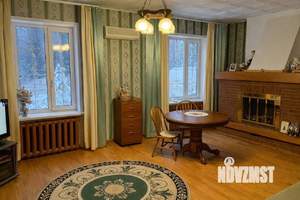 Дом 309м², 3-этажный, участок 13 сот.