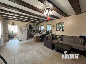 Дом 210м², 3-этажный, участок 6 сот.