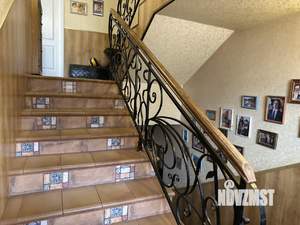 Коттедж 304м², 3-этажный, участок 7 сот.