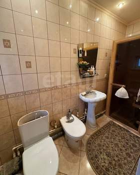 Дом 77м², 2-этажный, участок 3 сот.