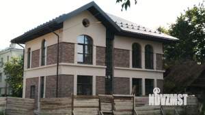 Коттедж 174м², 2-этажный, участок 6 сот.