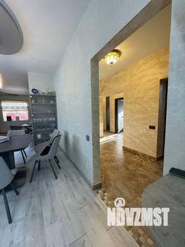 Коттедж 283м², 3-этажный, участок 10 сот.