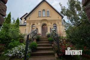 Коттедж 412м², 2-этажный, участок 5 сот.