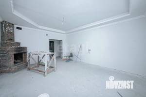 Дом 319м², 2-этажный, участок 7 сот.