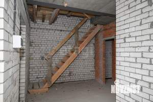 Таунхаус 120м², 3-этажный, участок 1 сот.