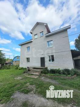 Дом 353м², 3-этажный, участок 6 сот.