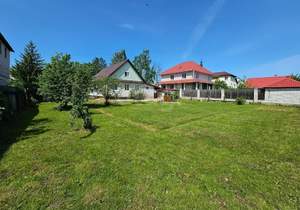 Дом 139м², 2-этажный, участок 9 сот.