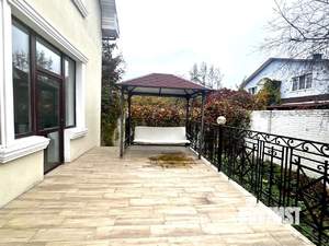 Дом 213м², 2-этажный, участок 5 сот.