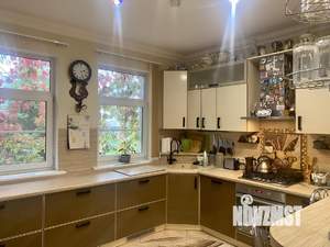 Таунхаус 182м², 2-этажный, участок 3 сот.