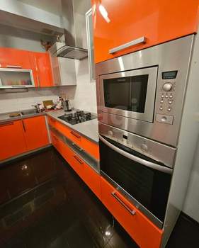 Дом 179м², 2-этажный, участок 11 сот.