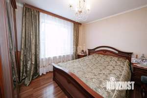 Дом 74м², 2-этажный, участок 6 сот.