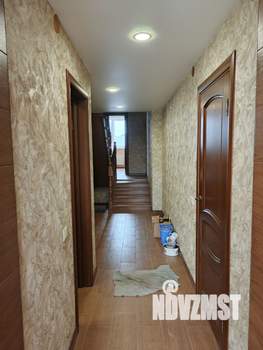 Коттедж 295м², 2-этажный, участок 10 сот.