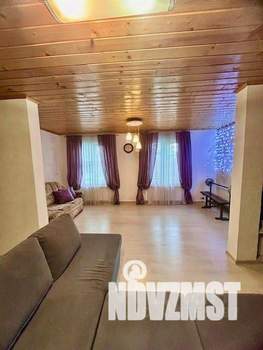 Дом 118м², 2-этажный, участок 10 сот.