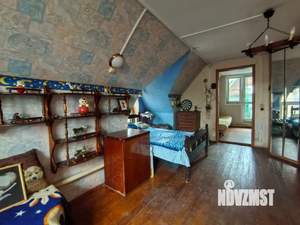 Дом 181м², 3-этажный, участок 5 сот.