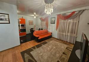 Дом 179м², 2-этажный, участок 11 сот.