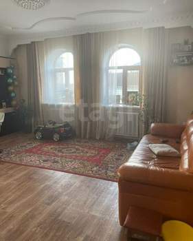 Дом 80м², 2-этажный, участок 8 сот.