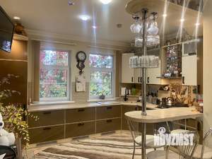 Таунхаус 182м², 2-этажный, участок 3 сот.