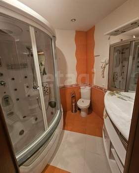 Дом 179м², 2-этажный, участок 11 сот.