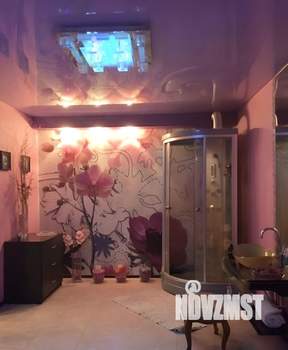 Коттедж 500м², 3-этажный, участок 12 сот.