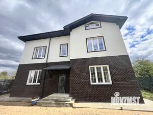 Дом 425м², 3-этажный, участок 8 сот.