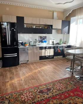 Дом 80м², 2-этажный, участок 8 сот.