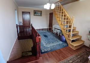 Дом 197м², 3-этажный, участок 9 сот.