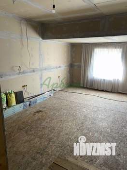 Дом 192м², 2-этажный, участок 5 сот.