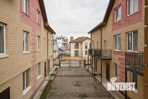 Таунхаус 120м², 3-этажный, участок 1 сот.