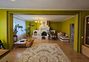 Дом 330м², 3-этажный, участок 10 сот.