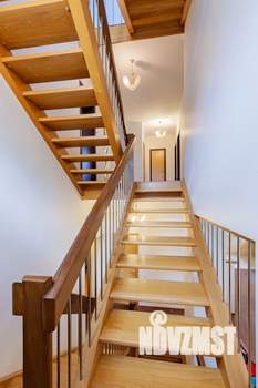 Коттедж 323м², 3-этажный, участок 2 сот.