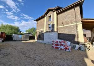 Дом 280м², 3-этажный, участок 7 сот.