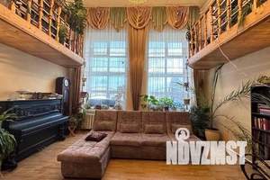 Дом 300м&sup2;, 2-этажный, посуточно, 