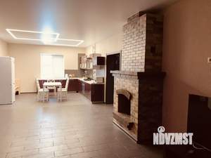 Дом 300м&sup2;, 3-этажный, посуточно, 