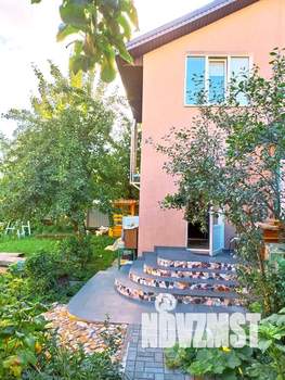 Дом 200м&sup2;, 2-этажный, посуточно, 