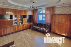 Дом 300м², 2-этажный, посуточно, 