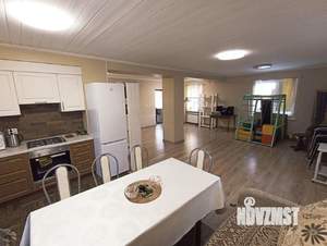 Дом 200м&sup2;, 1-этажный, посуточно, 