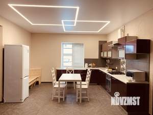 Дом 300м&sup2;, 3-этажный, посуточно, 