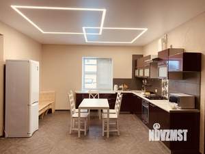 Дом 300м&sup2;, 3-этажный, посуточно, 