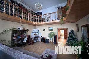 Дом 300м&sup2;, 2-этажный, посуточно, 