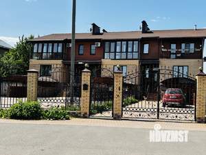 Таунхаус 250м², 2-этажный, на длительный срок, 