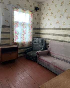 Дом 24м², 2-этажный, участок 10 сот.  