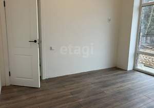 Дом 110м&sup2;, 1-этажный, участок 6 сот.  