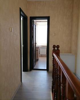 Дом 120м&sup2;, 3-этажный, участок 1 сот.  