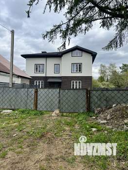 Дом 425м², 3-этажный, участок 8 сот.  